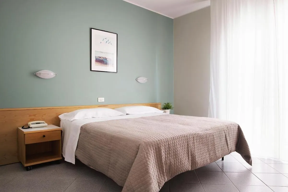 Hotel Junior Rimini